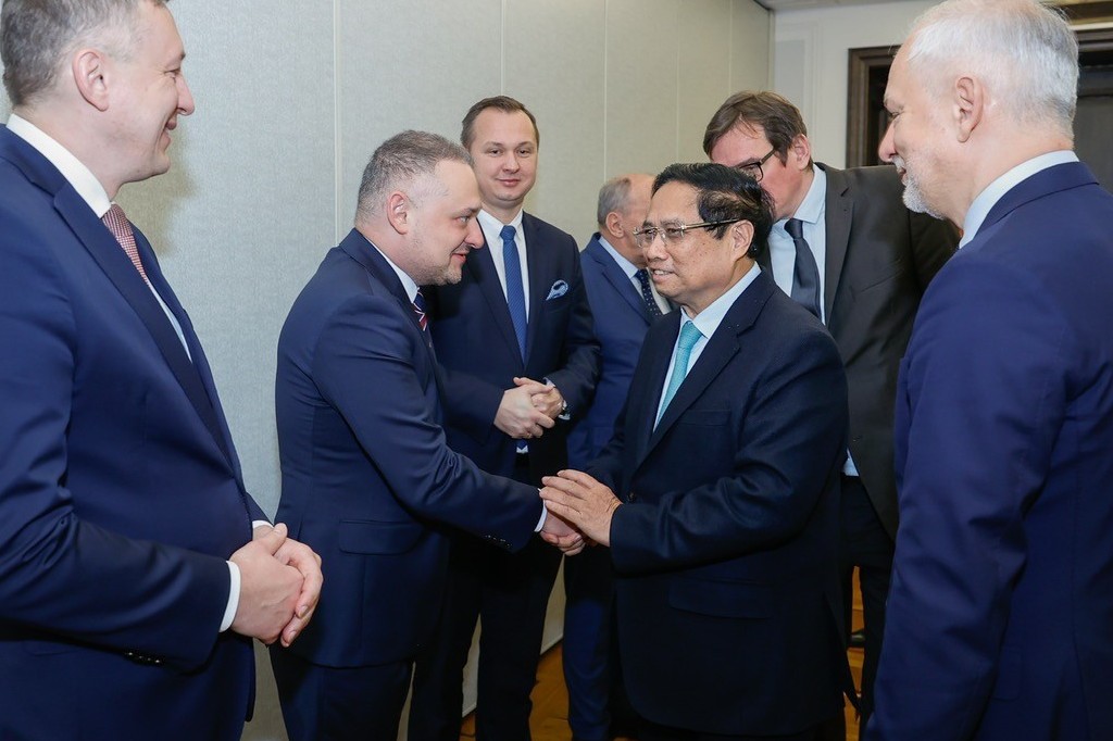 Thủ tướng Phạm Minh Chính tiếp Nhóm Nghị sĩ Hữu nghị Ba Lan – Việt Nam