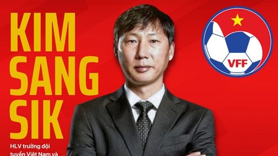 HLV Kim Sang Sik và những mối lo âu từ V-League