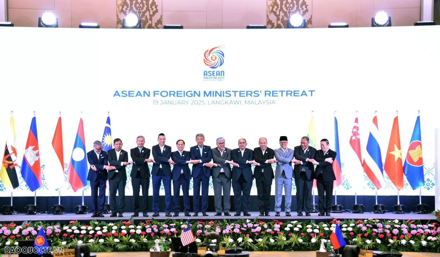 Hội nghị hẹp Bộ trưởng Ngoại giao ASEAN chính thức khởi động Năm ASEAN 2025 Hội nghị hẹp Bộ trưởng Ngoại giao ASEAN chính thức khởi động Năm ASEAN 2025