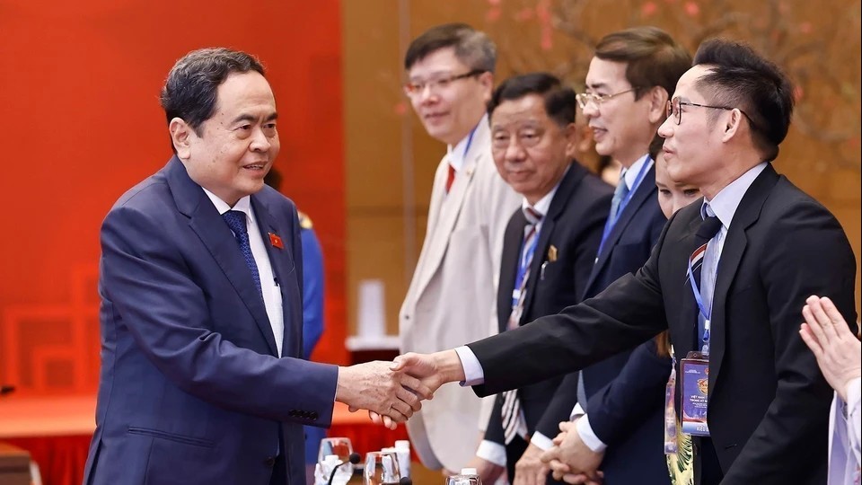 Chủ tịch Quốc hội gặp mặt đại diện kiều bào dự chương trình Xuân Quê hương 2025