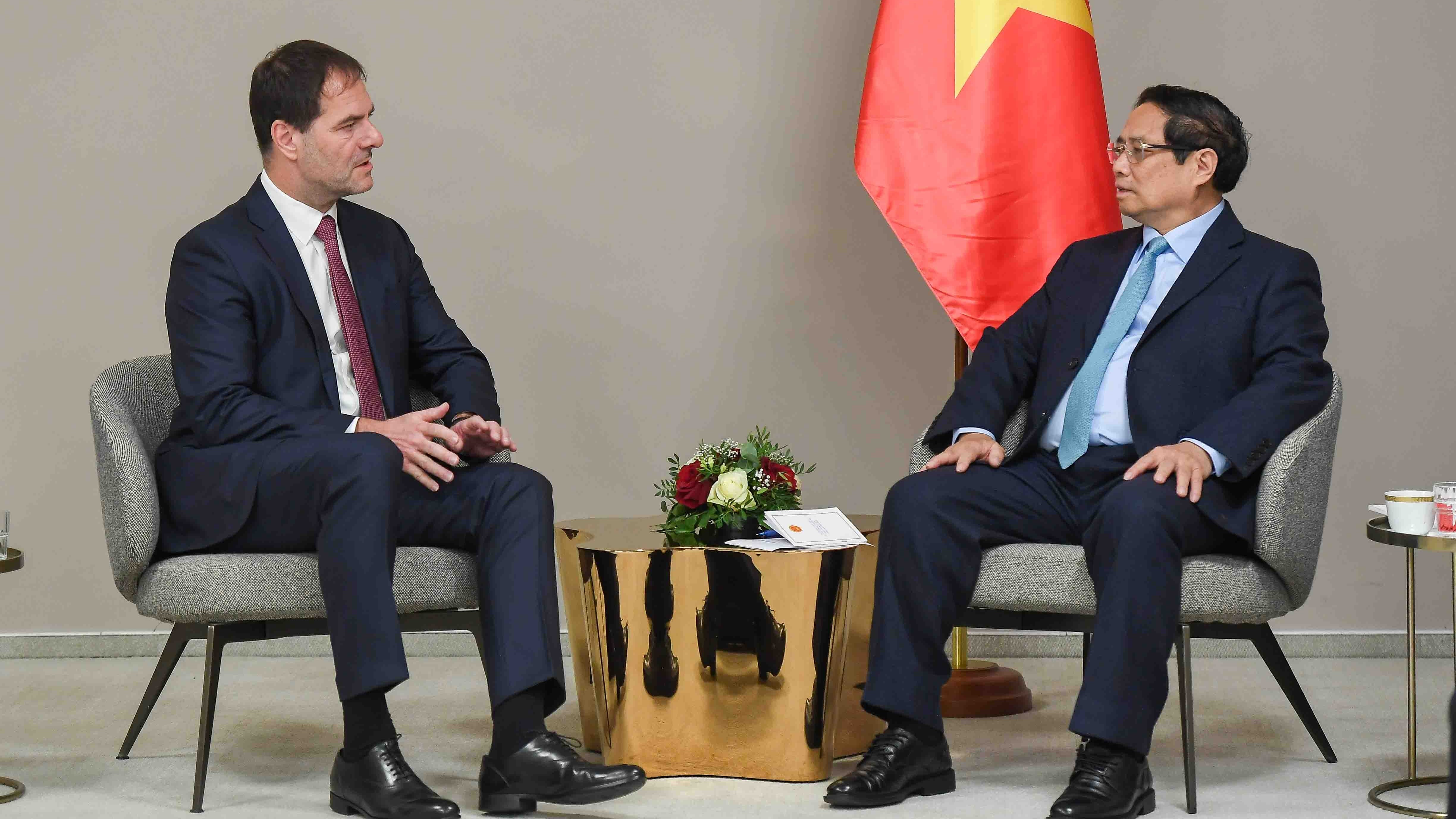 Thủ tướng Phạm Minh Chính tiếp lãnh đạo Tập đoàn quốc tế PPF và Tập đoàn Home Credit