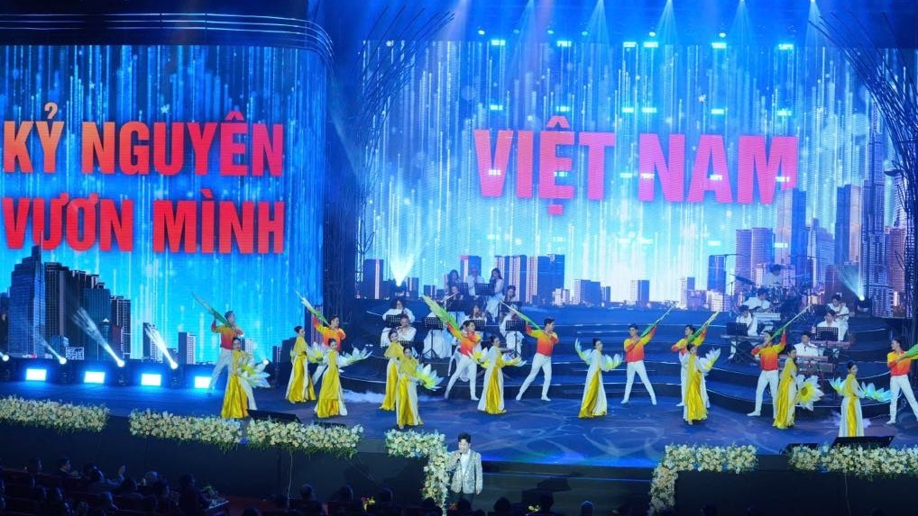 Ấn tượng đêm giao lưu nghệ thuật khép lại chương trình Xuân Quê hương 2025