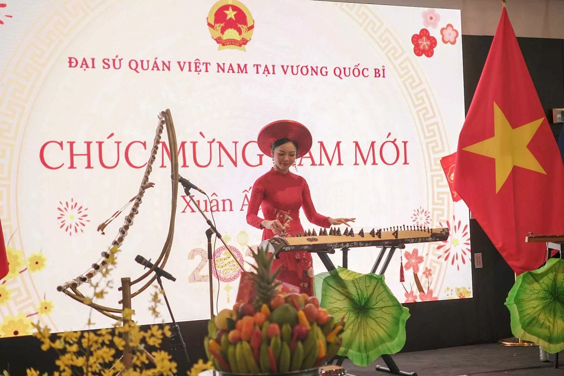 Đậm đà bản sắc dân tộc Tết cộng đồng mừng Xuân Ất Tỵ 2025 tại Bỉ Đậm đà bản sắc dân tộc Tết cộng đồng mừng Xuân Ất Tỵ 2025 tại Bỉ