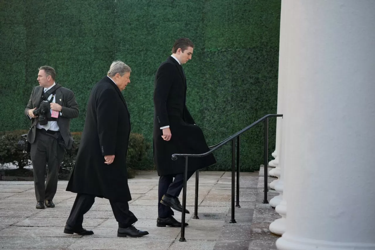 Ái nữ, quý tử nhà ông Donald Trump cùng xuất hiện tại một sự kiện trước lễ nhậm chức Tổng thống Mỹ Ái nữ, quý tử nhà ông Donald Trump cùng xuất hiện tại một sự kiện trước lễ nhậm chức Tổng thống Mỹ