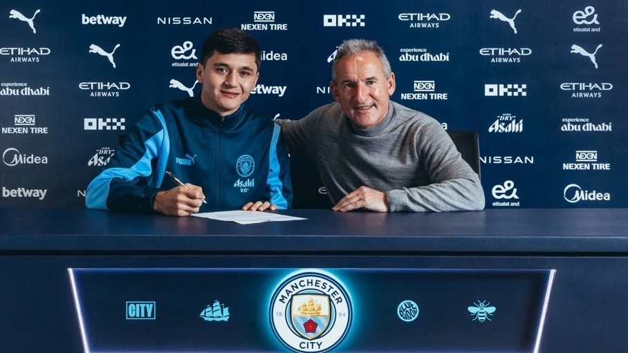 Bán Khusanov cho Man City, Lens lãi siêu khủng