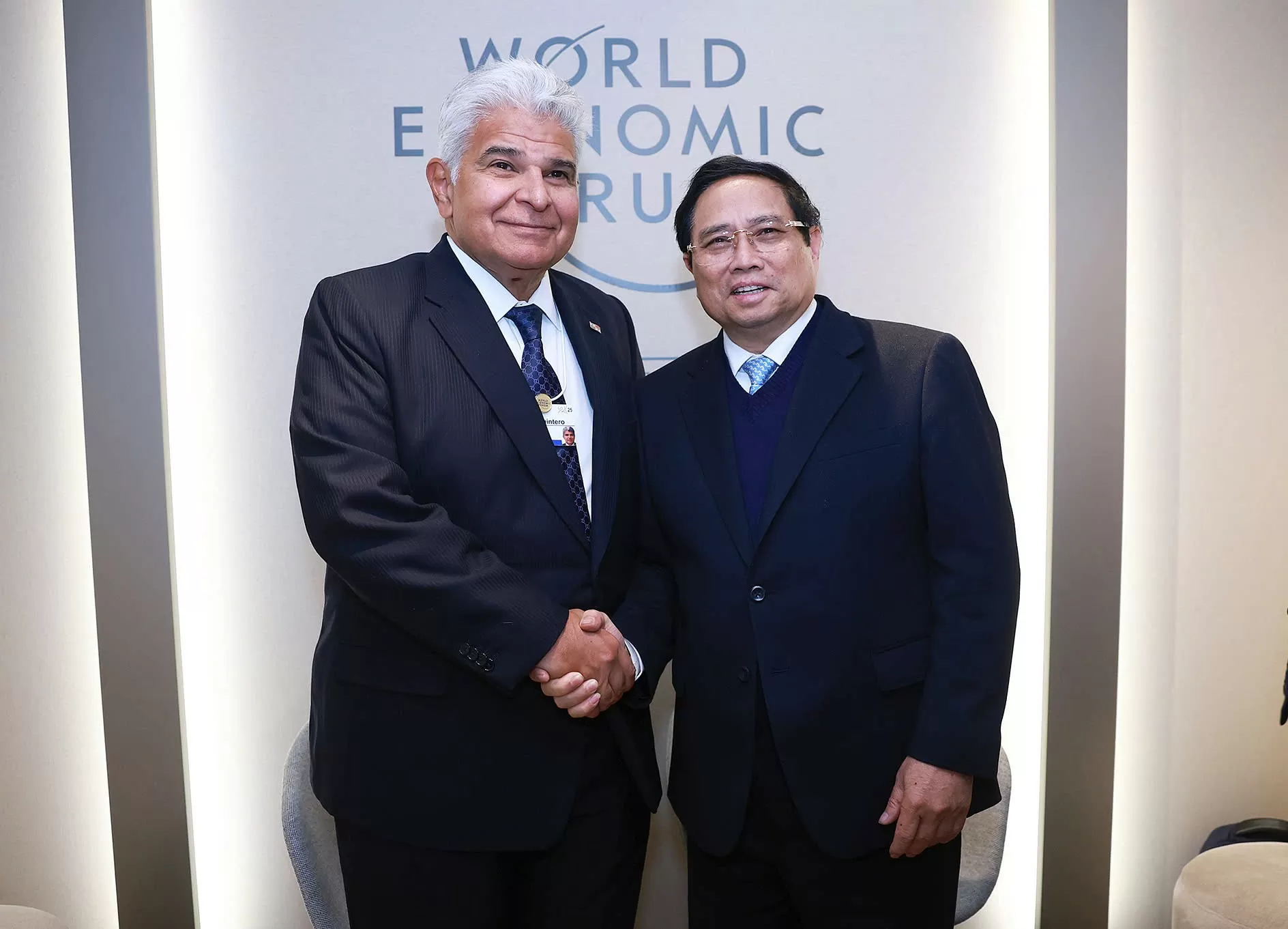 Thủ tướng Phạm Minh Chính gặp lãnh đạo các nước tham dự Hội nghị WEF Davos 2025 Thủ tướng Phạm Minh Chính gặp lãnh đạo các nước tham dự Hội nghị WEF Davos 2025