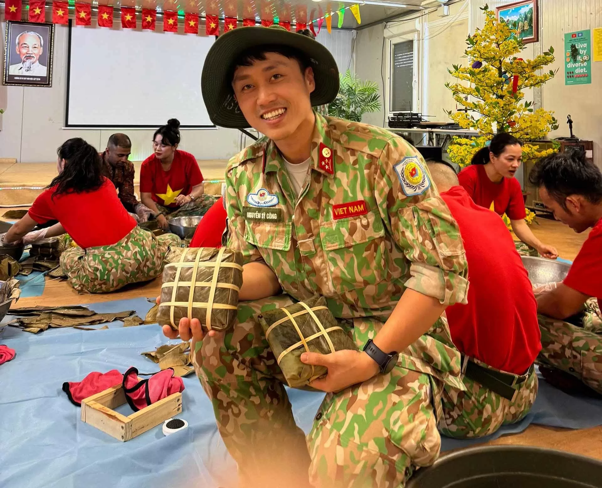 Hành trình ‘vẽ’ dáng hình đất nước Hành trình ‘vẽ’ dáng hình đất nước