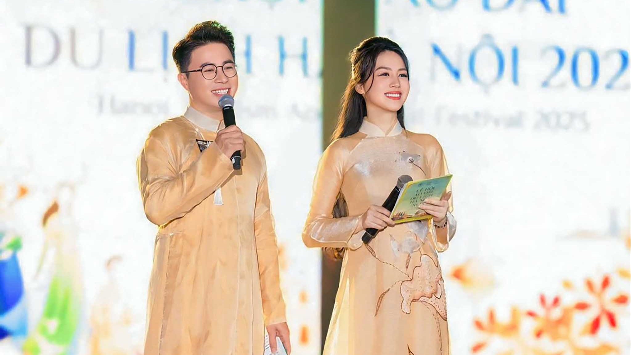 Văn hóa ‘chuyển mình’ cùng thời đại