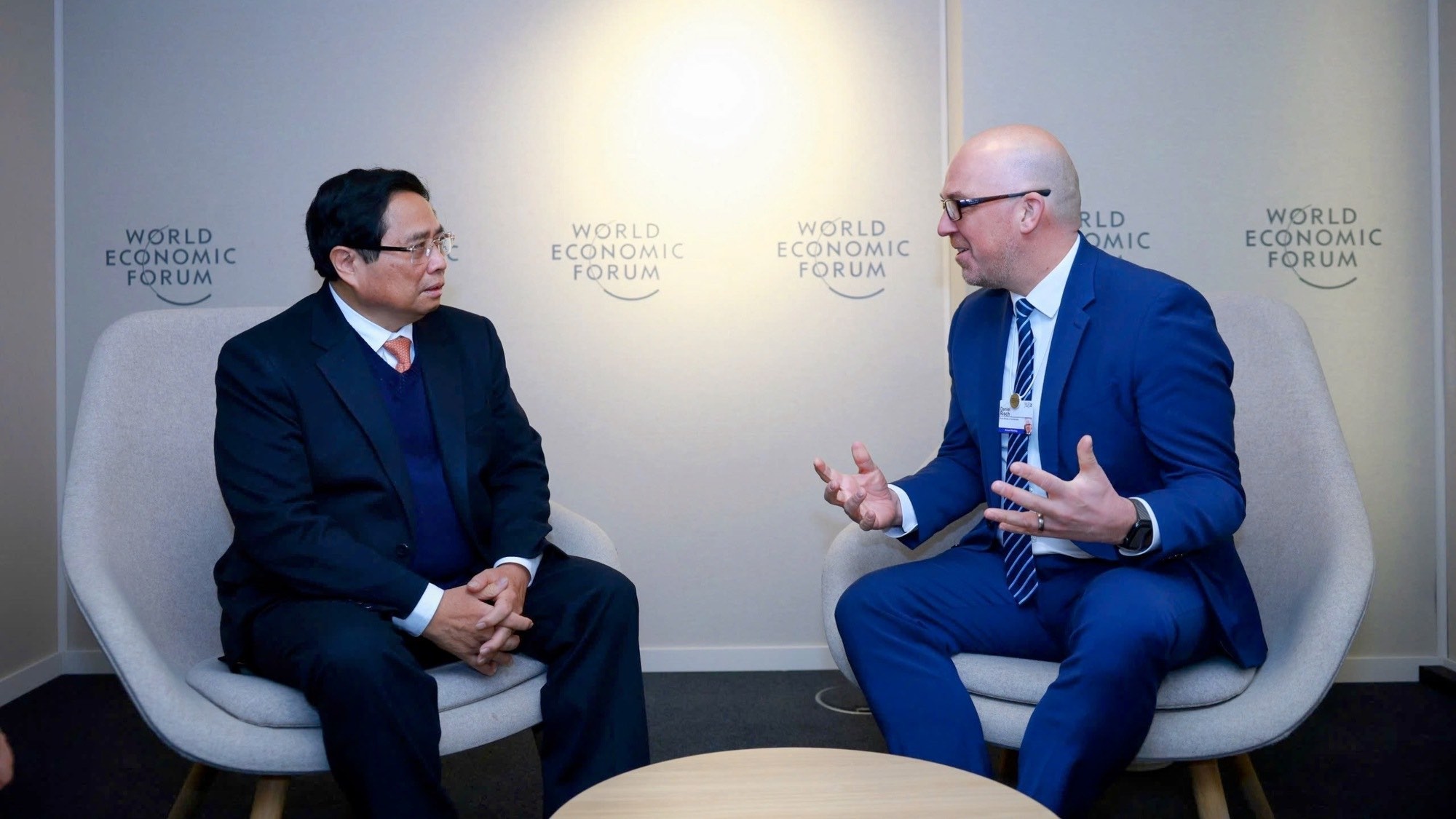 Thủ tướng Phạm Minh Chính gặp người đứng đầu các Chính phủ Liechtenstein và Hà Lan