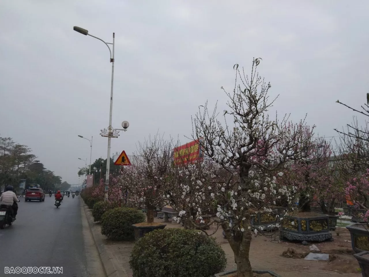 Dự báo ảnh hưởng của không khí lạnh mạnh đang di chuyển, từ chiều tối và đêm 26/1, Hà Nội rét đậm, nhiệt độ phổ biến từ 9-12 độ C. (Ảnh: N. N) Dự báo ảnh hưởng của không khí lạnh mạnh đang di chuyển, từ chiều tối và đêm 26/1, Hà Nội rét đậm, nhiệt độ phổ biến từ 9-12 độ C. (Ảnh: N. N)