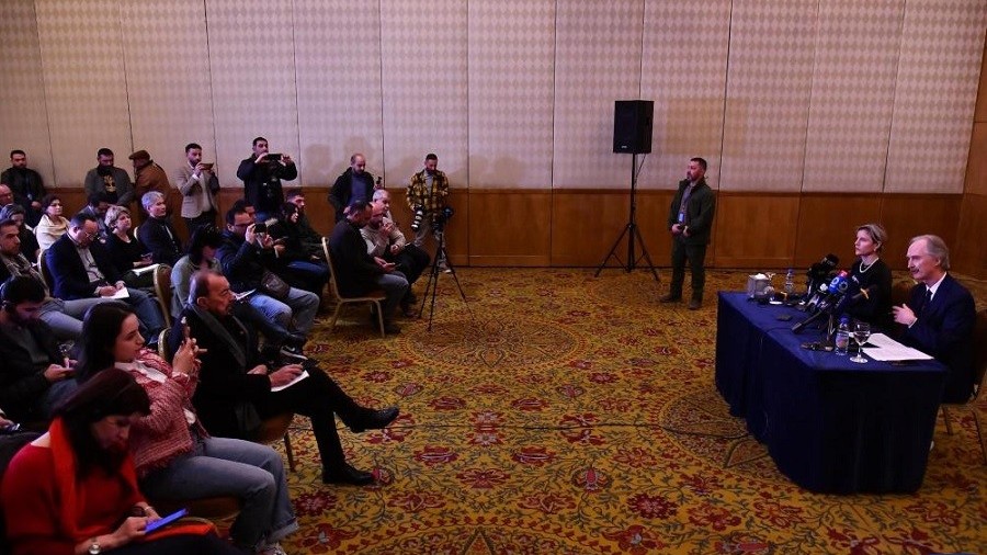 Điểm danh 7 trở ngại lớn mà chính quyền lâm thời Syria phải đối mặt, Damascus nhắc nhở Iran 'hãy ở yên'