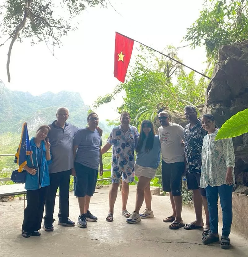 Pioneer Sail Travel: Khám phá vẻ đẹp Việt Nam theo cách của bạn Pioneer Sail Travel: Khám phá vẻ đẹp Việt Nam theo cách của bạn