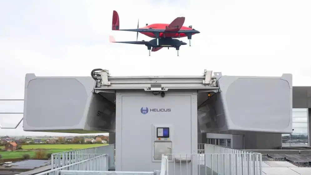 Bỉ thực hiện thành công chuyến bay giao mẫu máu bằng máy bay không người lái