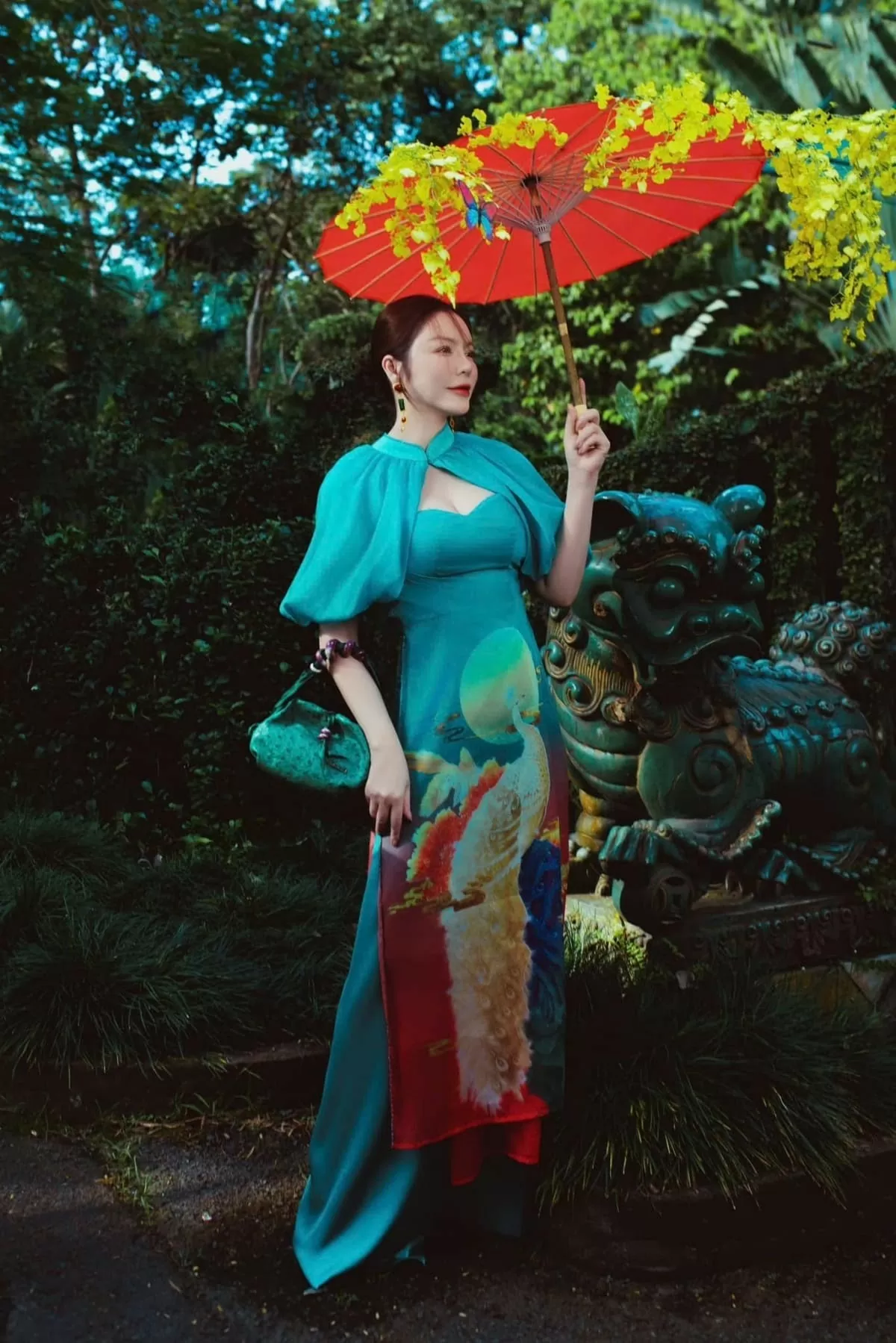 Ngắm sao Việt diện áo dài Tết Ngắm sao Việt diện áo dài Tết