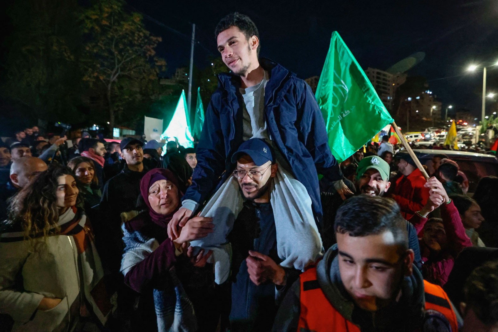 Ngay những ngày đầu năm 2025, lực lượng Hamas và Israel đã tiến hành các đợt thả con tin sau khi đạt được thỏa thuận ngừng bắn. (Nguồn: Al Jazeera)