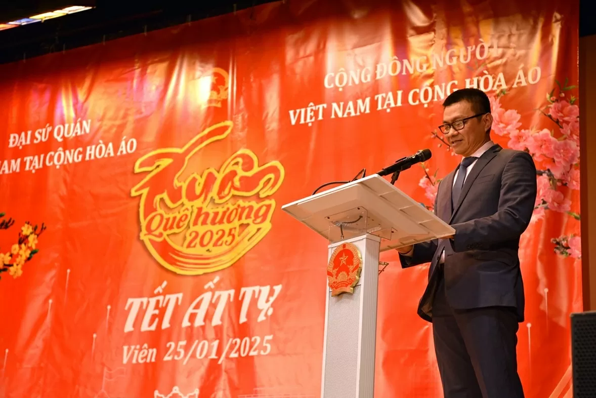 Đại sứ quán Việt Nam tại Áo tổ chức Tết cộng đồng 2025 Đại sứ quán Việt Nam tại Áo tổ chức Tết cộng đồng 2025