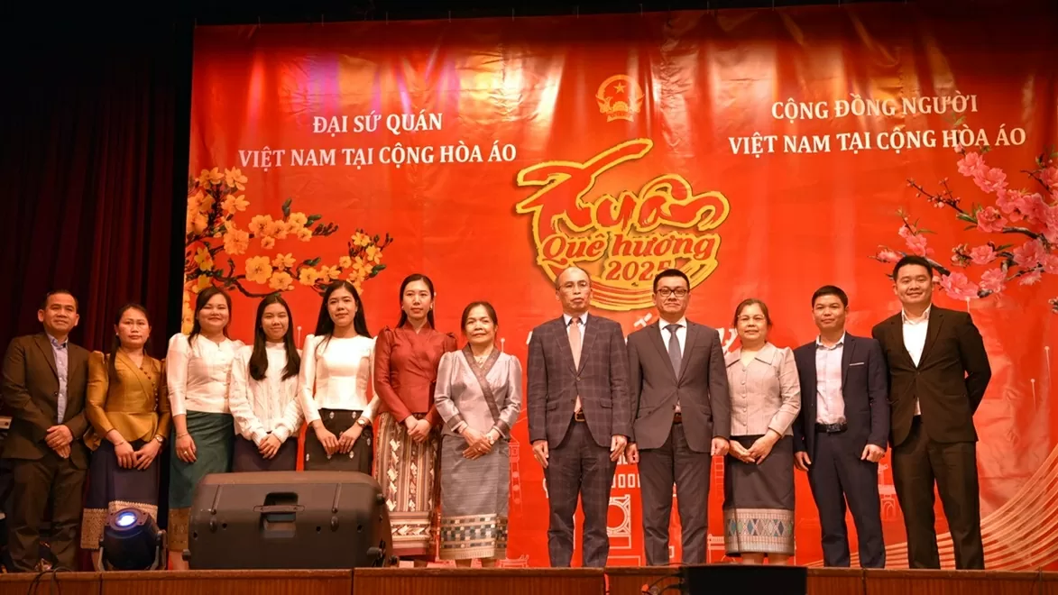 Đại sứ quán Việt Nam tại Áo tổ chức Tết cộng đồng 2025 Đại sứ quán Việt Nam tại Áo tổ chức Tết cộng đồng 2025