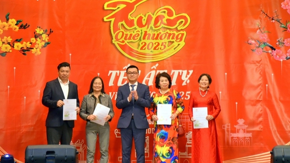 Đại sứ quán Việt Nam tại Áo tổ chức Tết cộng đồng 2025