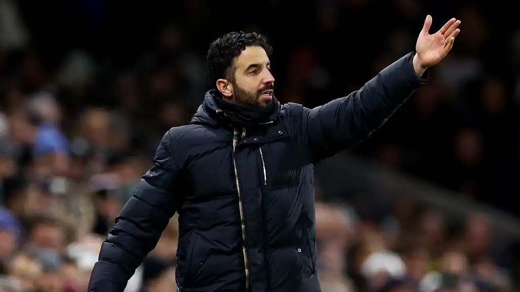 HLV Amorim chỉ lý do loại tiền đạo Rashford