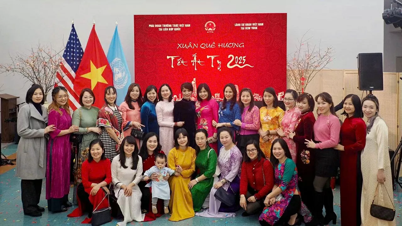 Ấm áp Tết cộng đồng Ất Tỵ 2025 tại New York, Hoa Kỳ Ấm áp Tết cộng đồng Ất Tỵ 2025 tại New York, Mỹ