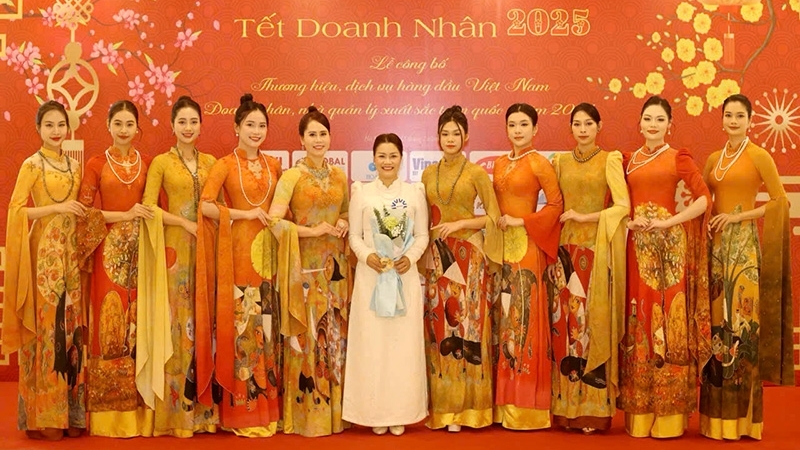 Thạc sĩ Nguyễn Thị Minh Thu: Hành trình gìn giữ nét đẹp văn hóa Việt và tâm huyết xây dựng đội ngũ doanh nhân trí thức