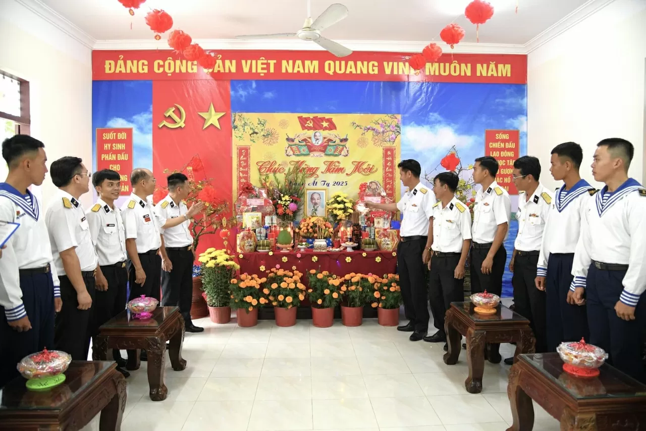 Bộ Tư lệnh Vùng 5 Hải quân: Sôi nổi Hội thi trang trí phòng đón Xuân Ất Tỵ 2025 Bộ Tư lệnh Vùng 5 Hải quân: Sôi nổi Hội thi trang trí phòng đón Xuân Ất Tỵ 2025