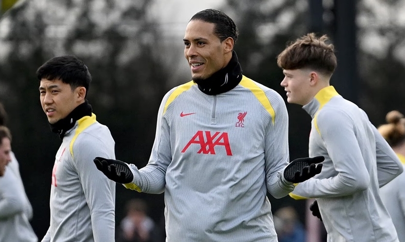 Chắc top 2 Champions League, Liverpool loại cả đội hình chính