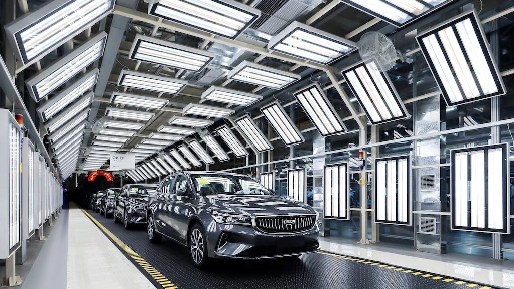 Điểm tin thế giới sáng 12/2: Trung Quốc nâng năng lực tiêu dùng, WHO cấp thuốc trị ung thư miễn phí, Singapore cảnh báo nguy cơ cực đoan hóa