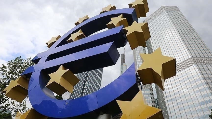 Điểm tin thế giới sáng 9/7: Eurozone kết nạp thành viên mới, Mỹ không gia hạn trả thuế đối ứng, Nga cảnh báo đối đầu quân sự NATO