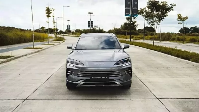 BYD Sealion 6 chuẩn bị ra mắt thị trường Việt Nam, giá dự kiến từ 700 triệu đồng BYD Sealion 6 chuẩn bị ra mắt thị trường Việt Nam, giá dự kiến từ 700 triệu đồng