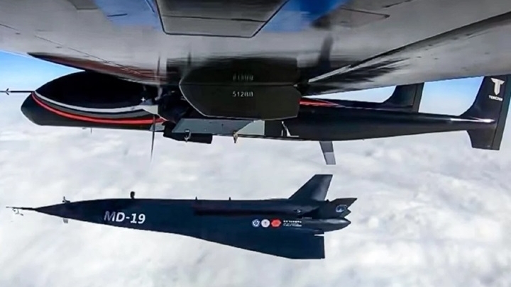 Trung Quốc lần đầu tiết lộ về dự án máy bay quân sự tốc độ cao, tự tin có thể vượt Mỹ