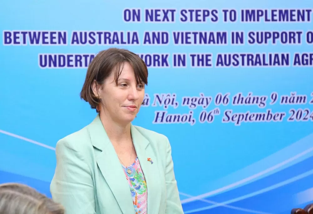 Đại biện Renee DesChamps: Lòng tin chiến lược Australia-Việt Nam được tăng cường cả về chiều rộng và chiều sâu Đại biện Renee DesChamps: Lòng tin chiến lược Australia-Việt Nam được tăng cường cả về chiều rộng và chiều sâu