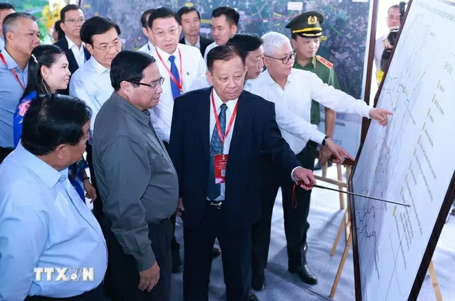 Thủ tướng dự khởi công cao tốc TP Hồ Chí Minh-Thủ Dầu Một-Chơn Thành Thủ tướng dự khởi công cao tốc TP Hồ Chí Minh-Thủ Dầu Một-Chơn Thành