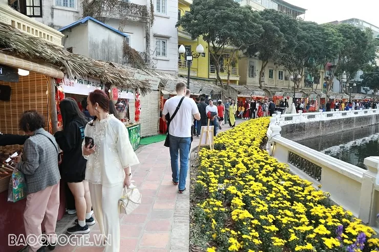 Náo nức Hội chữ Xuân Ất Tỵ 2025 Náo nức Hội chữ Xuân Ất Tỵ 2025