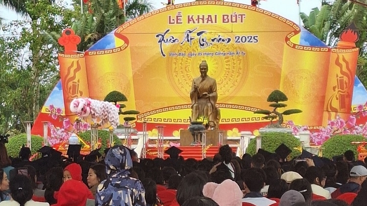 Du lịch cả nước ước đón và phục vụ hơn 12,5 triệu lượt khách nội địa