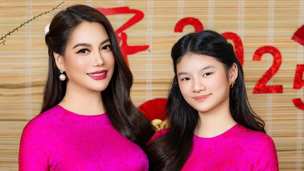 Diễn viên Trương Ngọc Ánh được khen 'như hai chị em' bên con gái