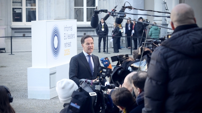 Dù thành viên sốc vì hành động của Tổng thống Trump, NATO vẫn quyết bám víu Mỹ đến cùng, nói 'ngớ ngẩn' nếu xa rời 'vòng tay' Washington