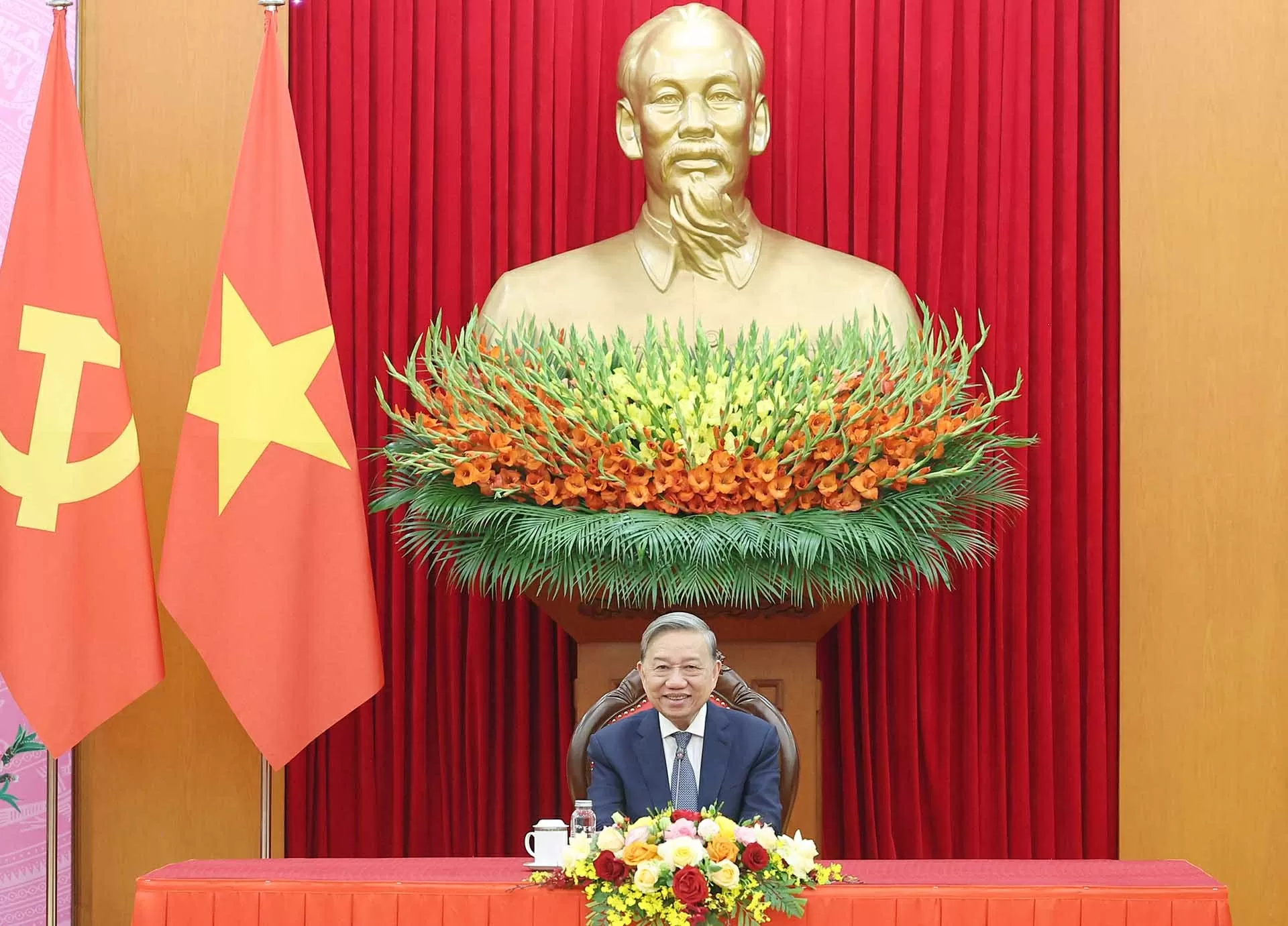 Tổ chức tốt Đại hội Đảng bộ các cấp nhiệm kỳ 2025-2030 Tổ chức tốt Đại hội Đảng bộ các cấp nhiệm kỳ 2025-2030