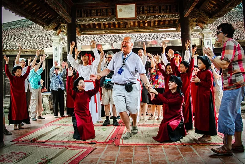 Chuyên gia truyền thông Lê Quốc Vinh: Cần nâng tầm du lịch văn hóa Việt Chuyên gia truyền thông Lê Quốc Vinh: Cần nâng tầm du lịch văn hóa Việt