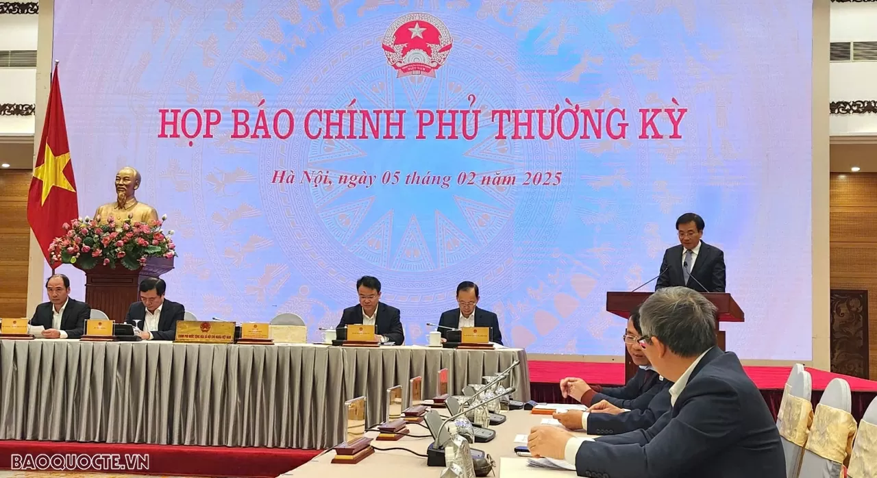 Toàn cảnh họp báo Chính phủ thường kỳ tháng 1/2025. (Ảnh: Gia Thành) Toàn cảnh họp báo Chính phủ thường kỳ tháng 1/2025. (Ảnh: Gia Thành)