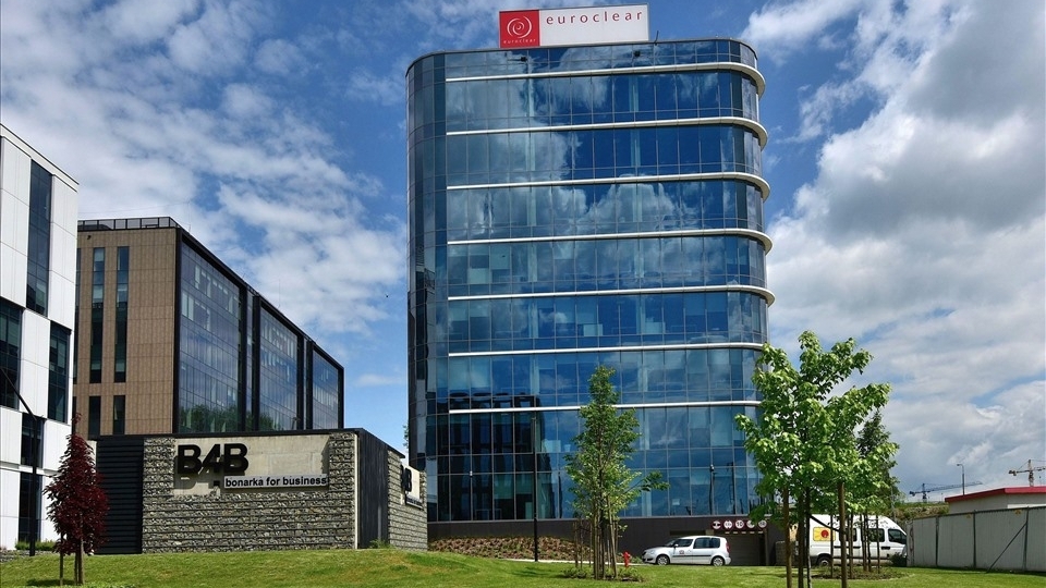 Một ngân hàng ở Bỉ chuyển hơn 3,5 tỷ Euro từ tài sản bị đóng băng của Nga cho Ukraine