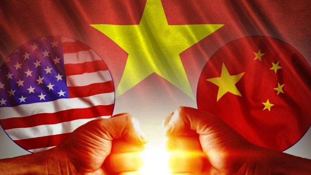 Cuộc chiến thuế quan quay trở lại và 'lợi hại hơn xưa', Việt Nam sẽ xoay xở thế nào?