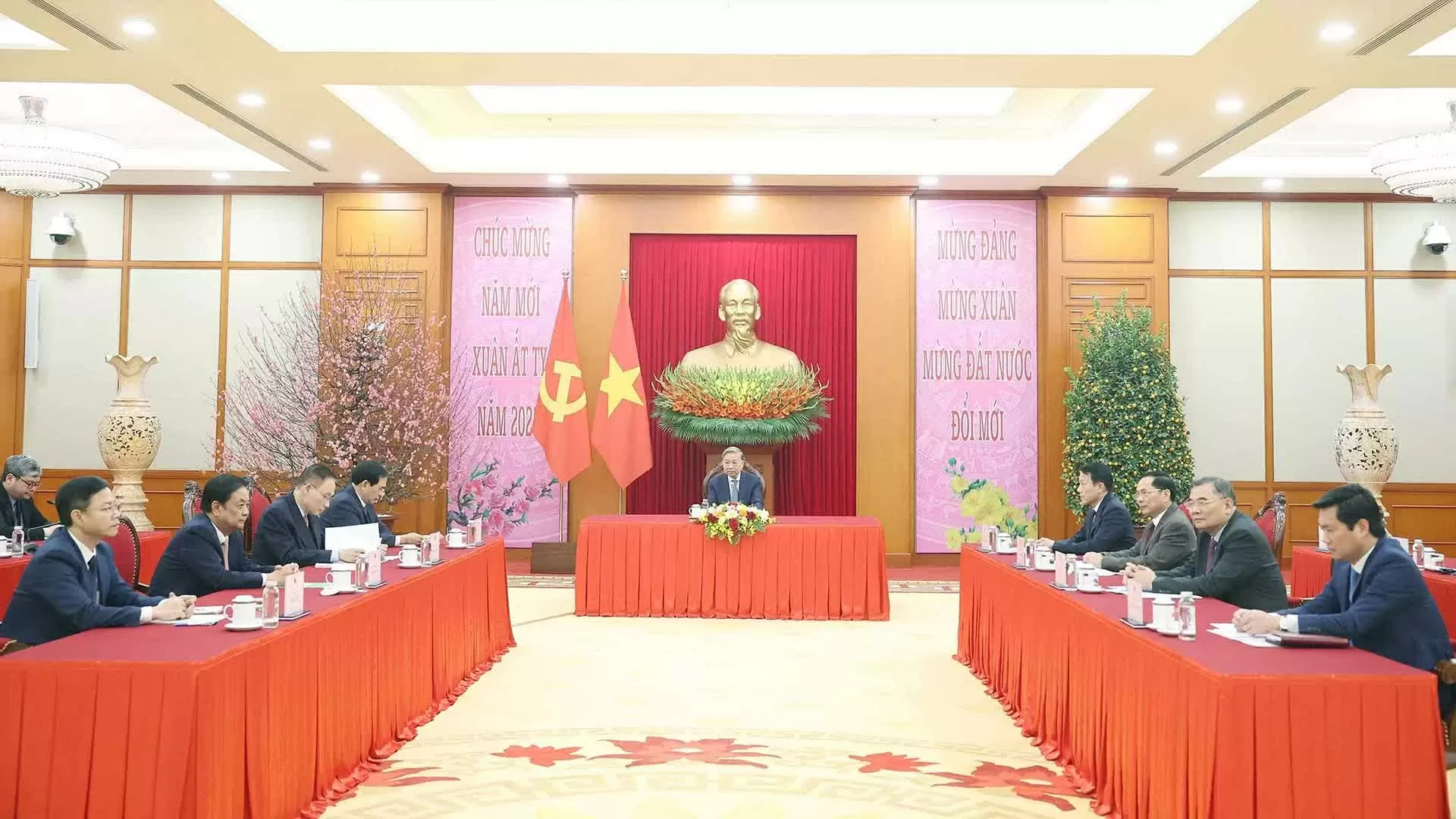 Đối ngoại trong tuần: Đối ngoại trong tuần: