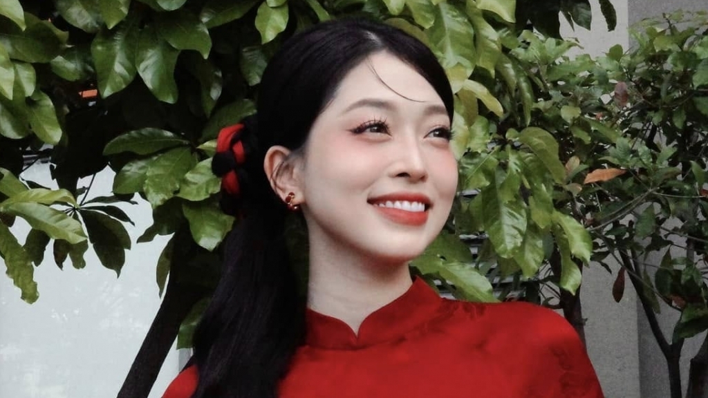 Nét dịu dàng của Á hậu Phương Nga trong bộ ảnh mới