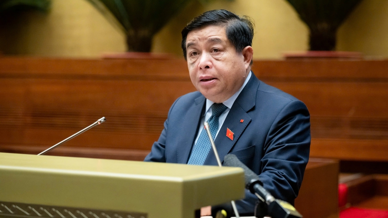 Điều kiện và giải pháp để tăng trưởng GDP cả nước năm 2025 đạt 8% trở lên