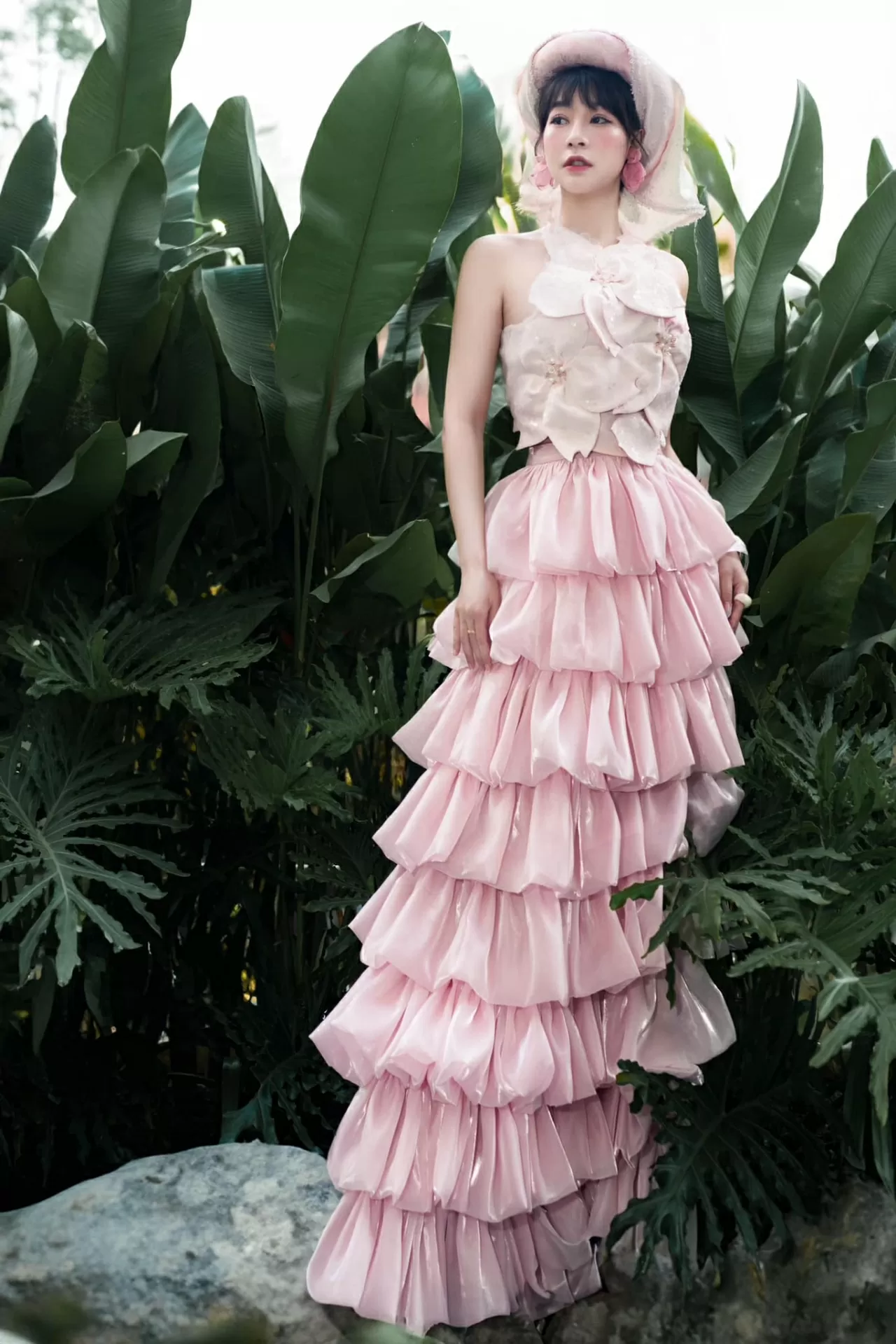 Nhan sắc cô Liễu - Hoàng Kim Ngọc phim Đèn âm hồn hot nhất rạp Việt