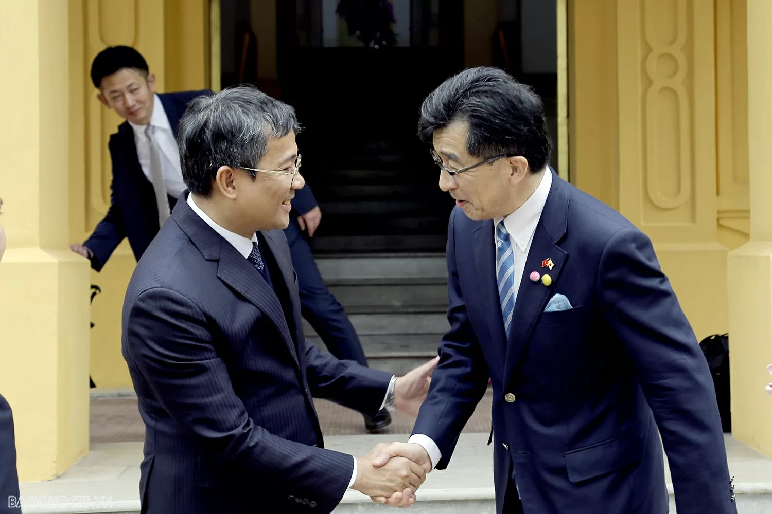 Thứ trưởng thường trực Ngoại giao Nguyễn Minh Vũ đã tiếp Thị trưởng thành phố Fukushima, Nhật Bản Thị trưởng thành phố Fukushima, tỉnh Fukushima, Nhật Bản