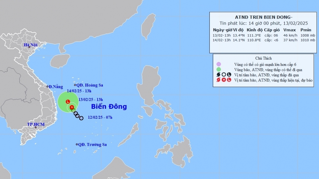 Dự báo ảnh hưởng của áp thấp nhiệt đới: Từ ngày 14/2, vùng biển ngoài khơi Huế đến Bình Định sóng cao 2-3m