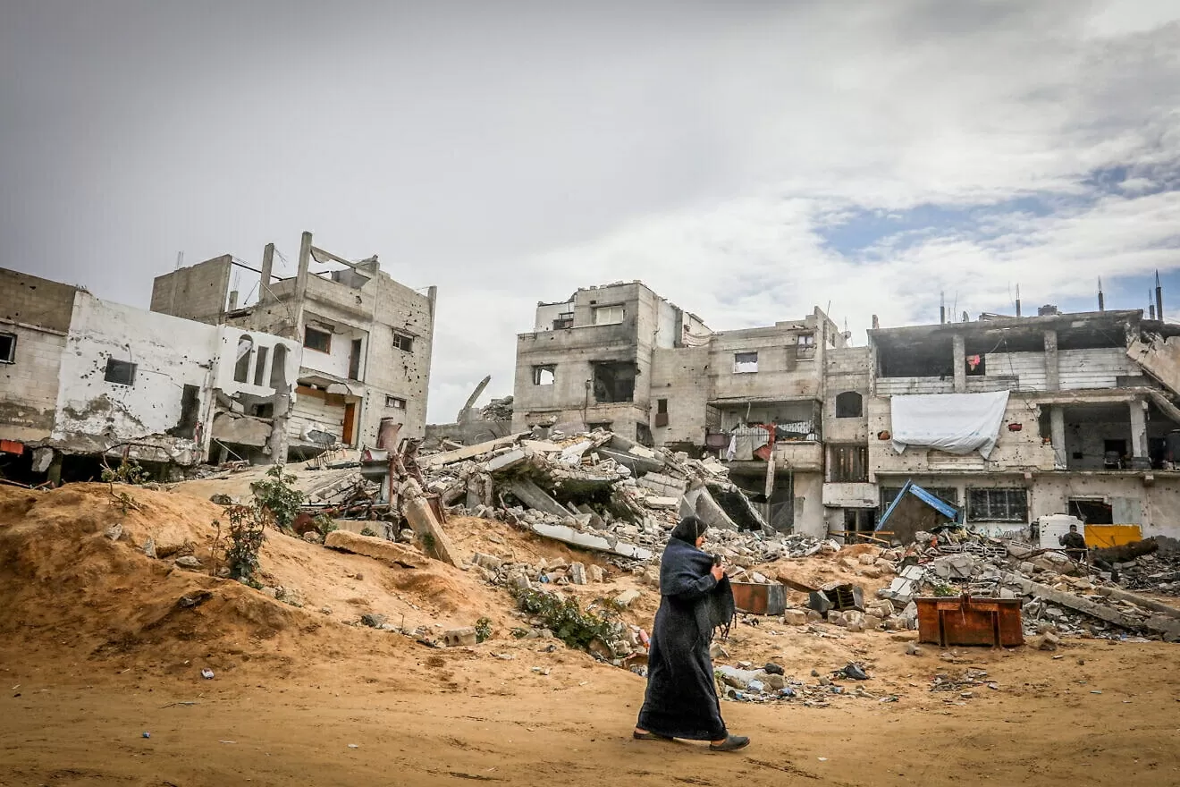 Dải Gaza: Sau cảnh báo ngừng trao trả con tin, Hamas ra tuyên bố khẳng định không muốn thỏa thuận ngừng bắn đổ vỡ, Israel cứng rắn Dải Gaza: Sau cảnh báo ngừng trao trả con tin, Hamas ra tuyên bố khẳng định không muốn thỏa thuận ngừng bắn đổ vỡ, Israel cứng rắn