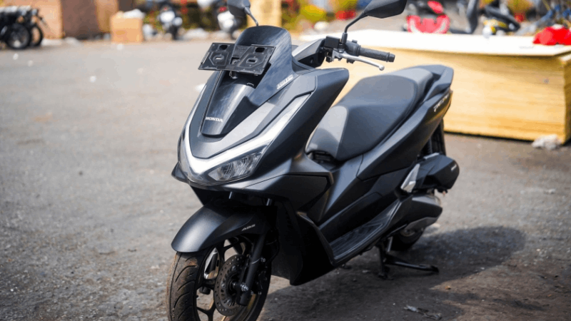 Hình ảnh Honda PCX 160 2025 đầu tiên tại Việt Nam Hình ảnh Honda PCX 160 2025 đầu tiên tại Việt Nam